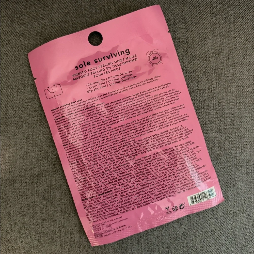 Holler and Glow NEW Sole Surviving Exfoliating Foot Mask